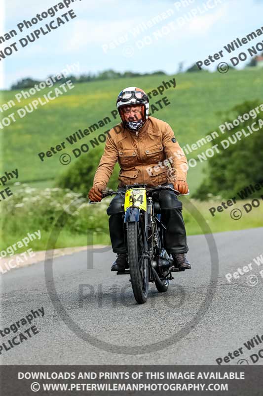 Vintage motorcycle club;eventdigitalimages;no limits trackdays;peter wileman photography;vintage motocycles;vmcc banbury run photographs